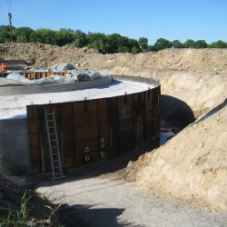 E-82 Fundament.jpg